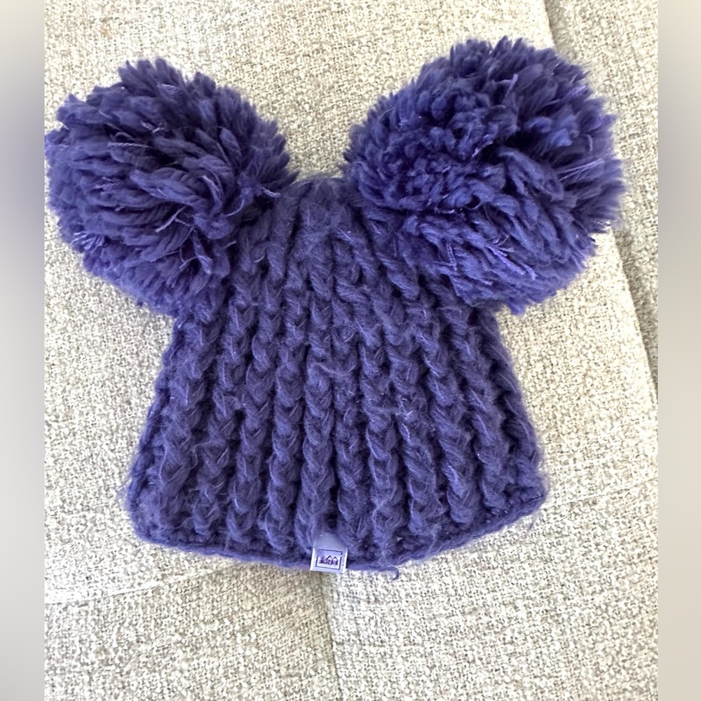 REI Baby Girls Pom Pom Knit Winter Hat